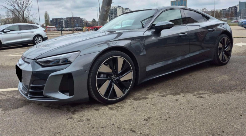 Audi E-Tron GT Quattro