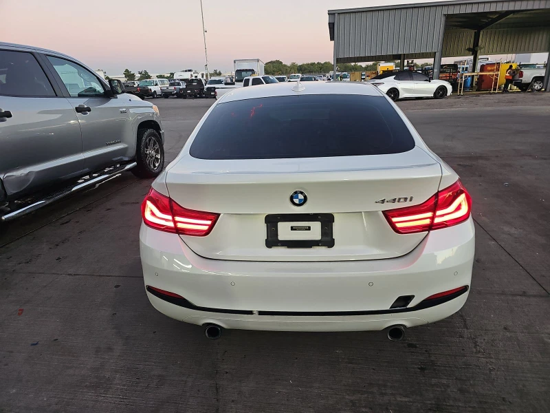 BMW 440 2018 BMW 4 Series Gran Coupe 440i Sedan SPORT LINE, снимка 5 - Автомобили и джипове - 52697408