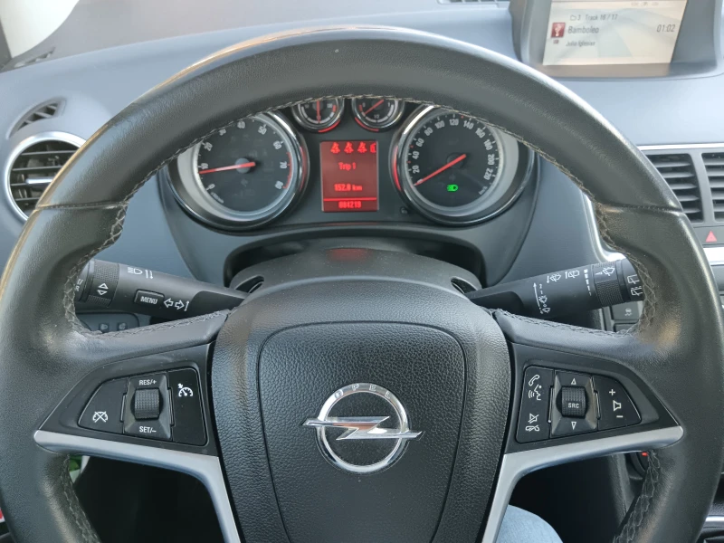 Opel Meriva B-Cosmo-1.4i TURBO, снимка 15 - Автомобили и джипове - 52885444