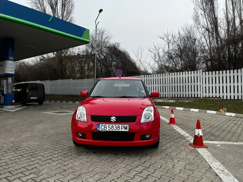 Suzuki Swift 1.3 , снимка 3 - Автомобили и джипове - 53102056