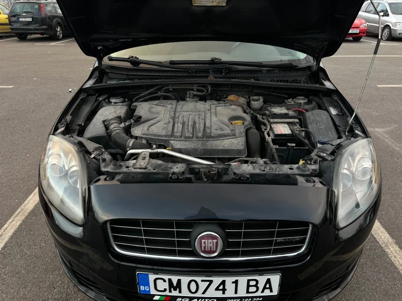 Fiat Croma 1.9 MultiJet 150, снимка 17 - Автомобили и джипове - 53222623