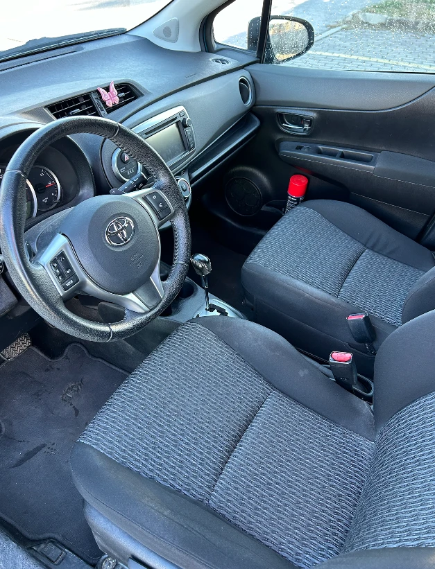 Toyota Yaris, снимка 5 - Автомобили и джипове - 47430730