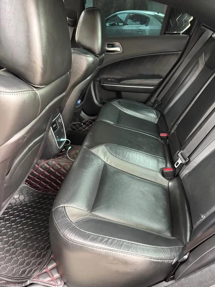 Dodge Charger SXT * * CARFAX * * АВТО КРЕДИТ * *  - изображение 10