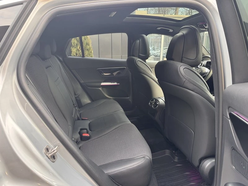 Mercedes-Benz GLC 200 4Matic, снимка 12 - Автомобили и джипове - 52857497