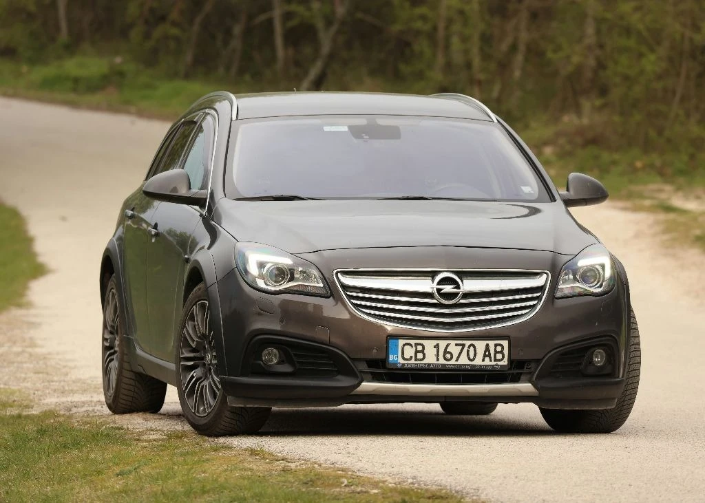 Opel Insignia Country tourer 2.0 cdti 4x4 - изображение 9