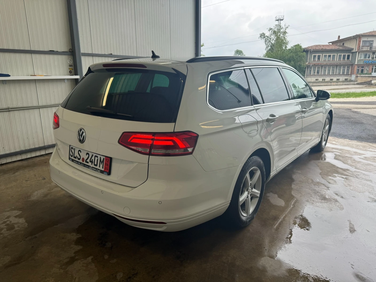 VW Passat 2.0TDI Германия - изображение 6