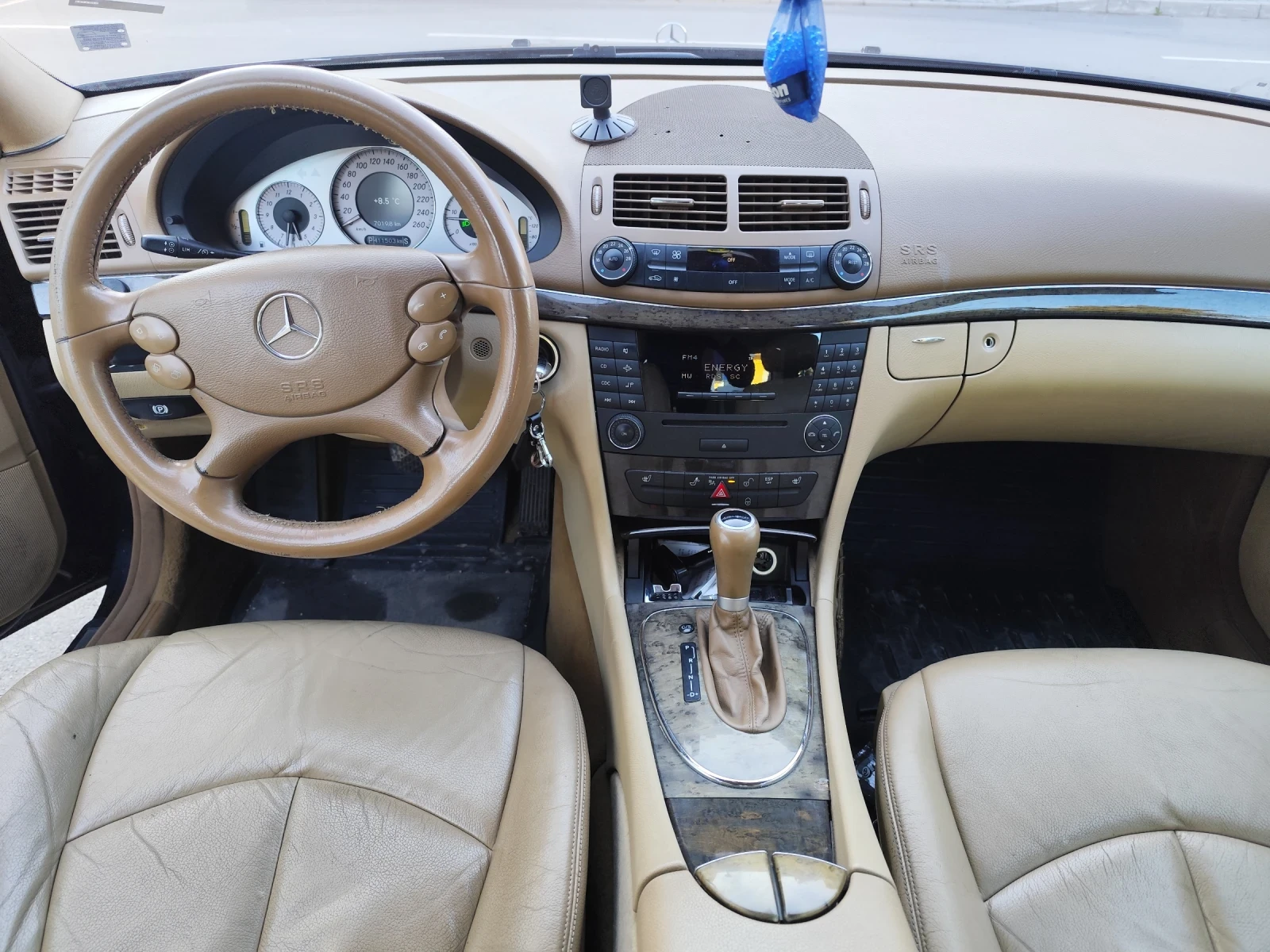 Mercedes-Benz E 320 Avantgarde  - изображение 10