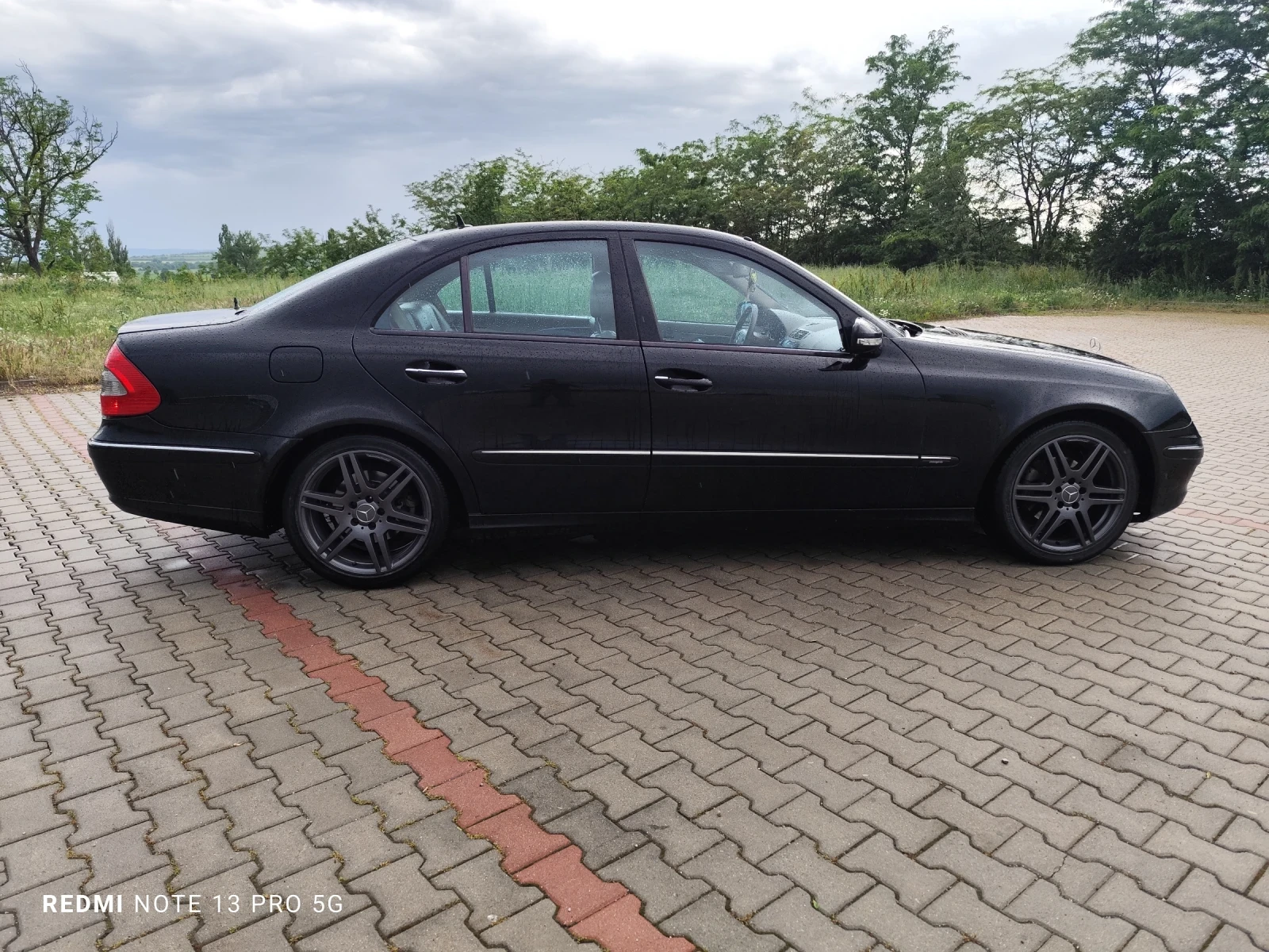 Mercedes-Benz E 320 Avantgarde  - изображение 8