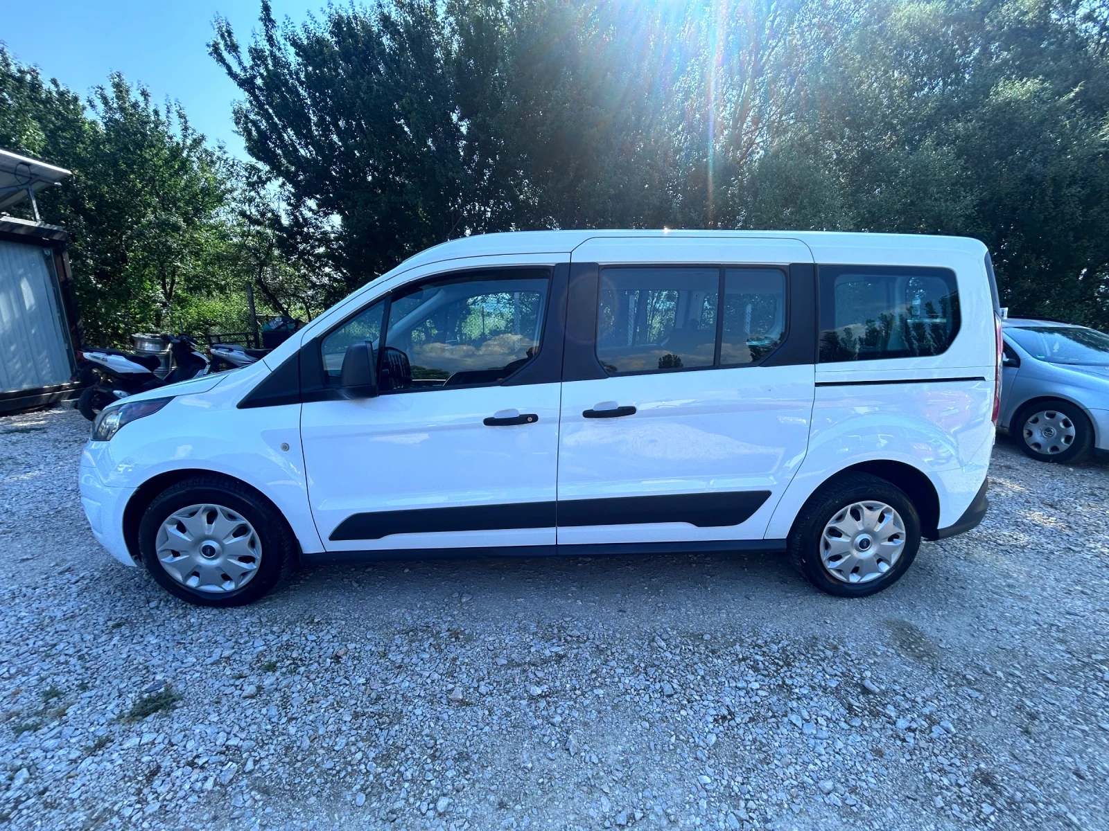 Ford Connect 1.5 D 4+ 1. LONG MAXI EURO 6 SERVICE BOOK  - изображение 8