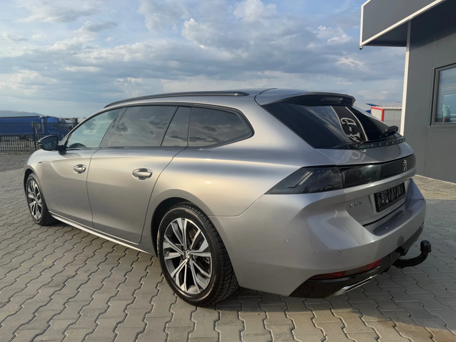 Peugeot 508 1.5 hdi GT line 130 ks СОБСТВЕН ЛИЗИНГ  - изображение 7
