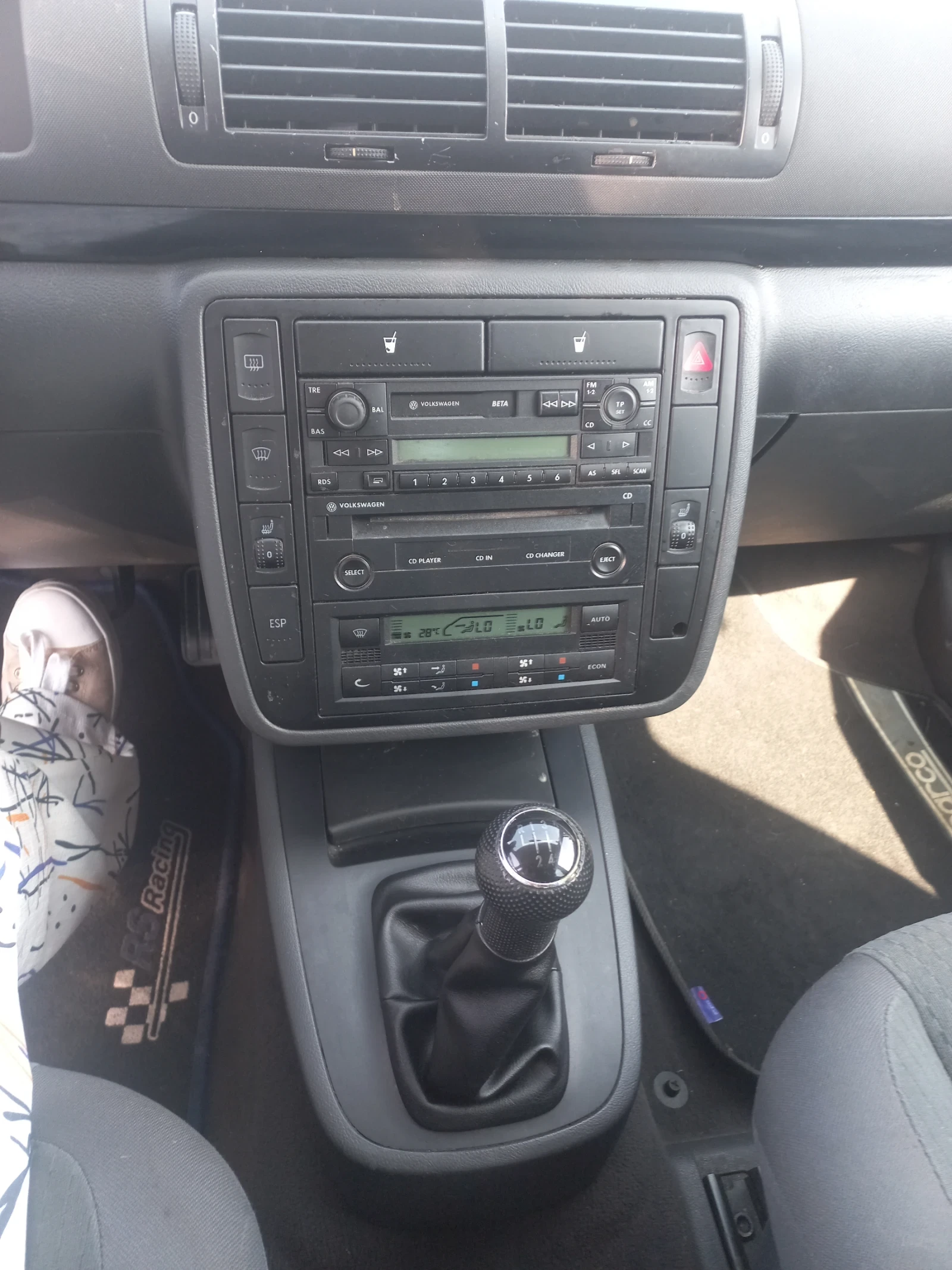 VW Sharan 1, 9 TDI  7местен - изображение 8
