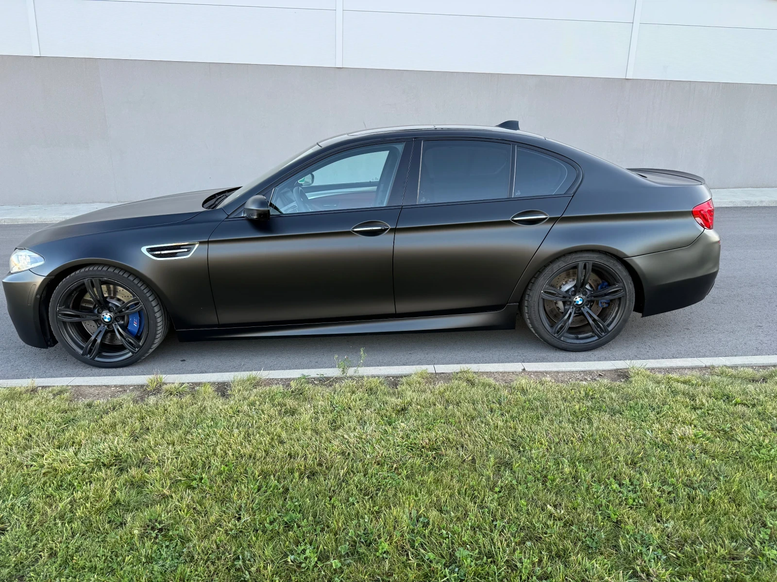 BMW M5 Competition - изображение 2