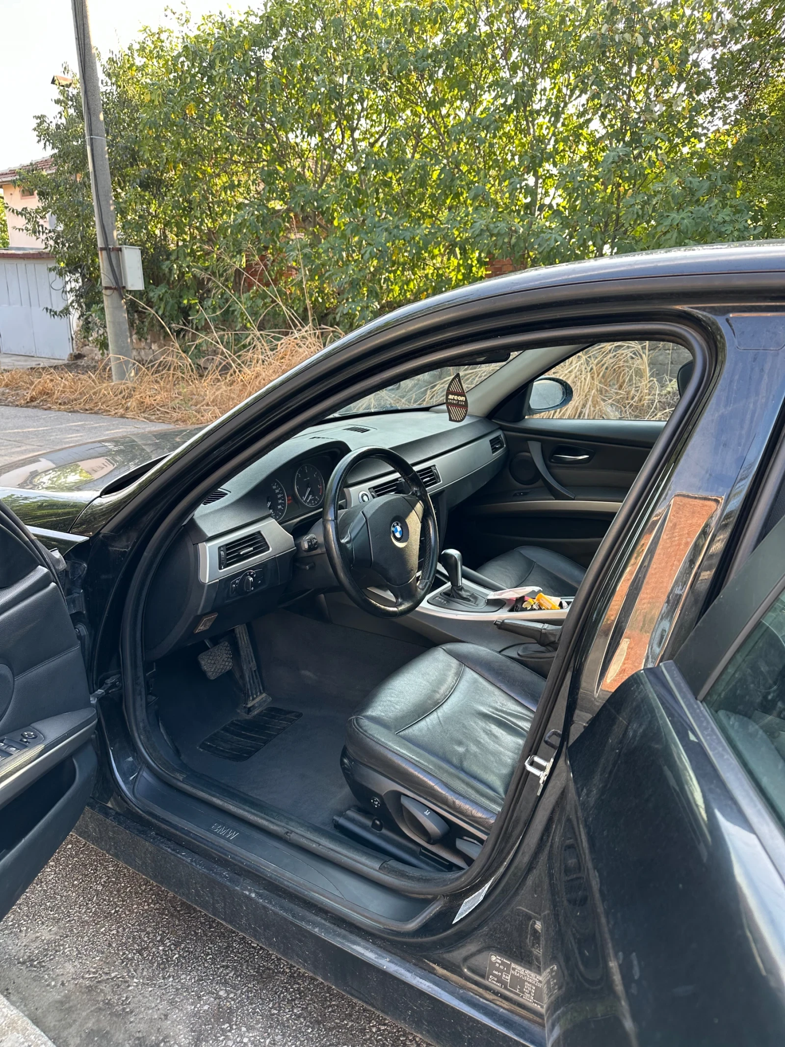 BMW 320  - изображение 8