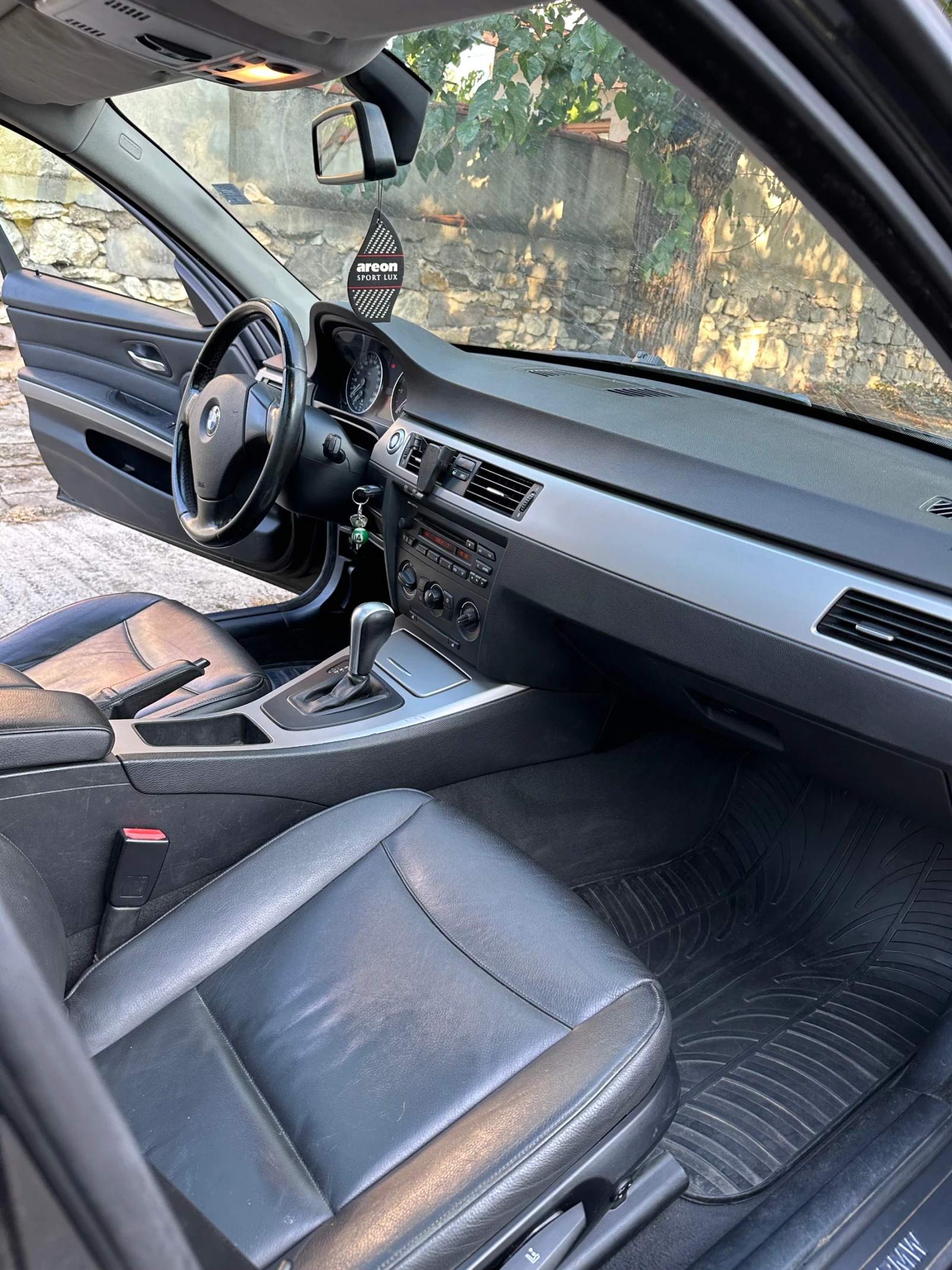 BMW 320  - изображение 7