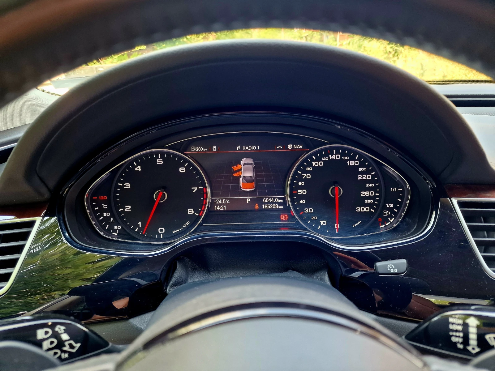 Audi A8, снимка 3 - Автомобили и джипове - 53747737