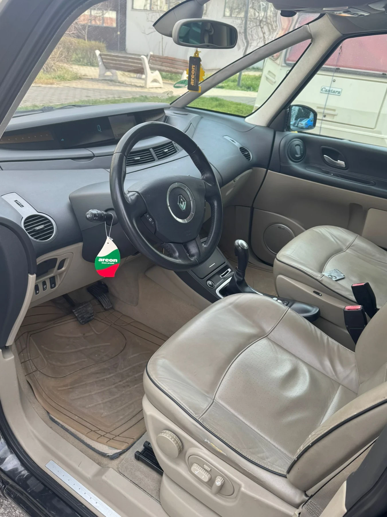 Renault Espace 2.0 D 173ps, снимка 10 - Автомобили и джипове - 53936511