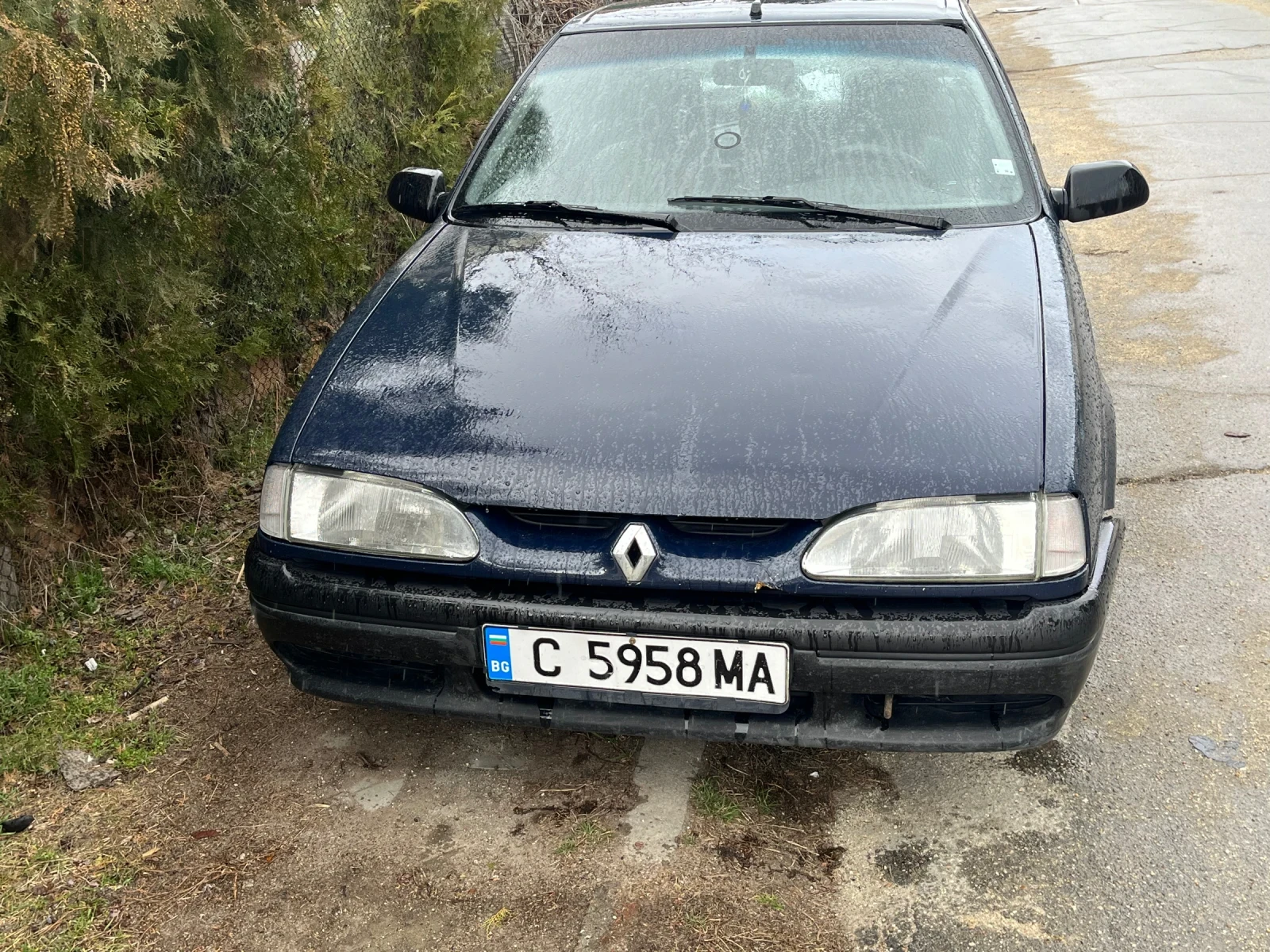 Renault 19, снимка 2 - Автомобили и джипове - 53947168