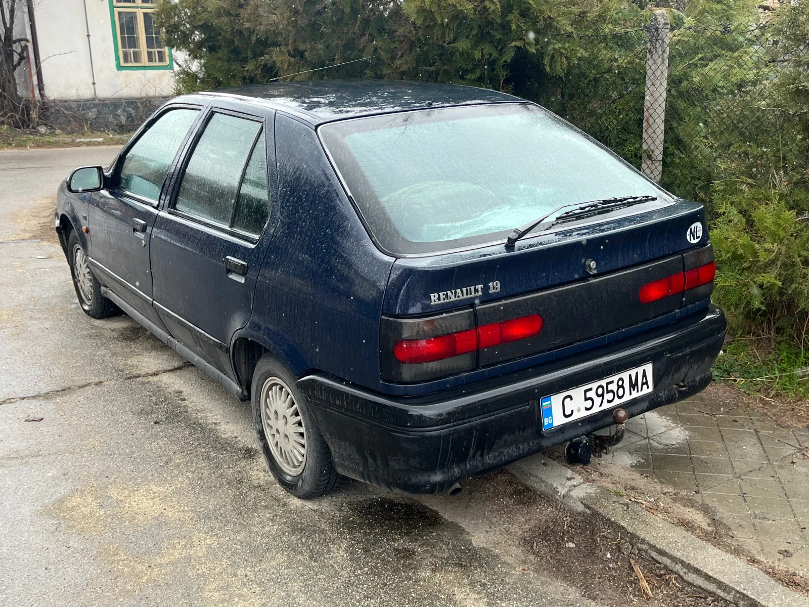 Renault 19, снимка 3 - Автомобили и джипове - 53947168