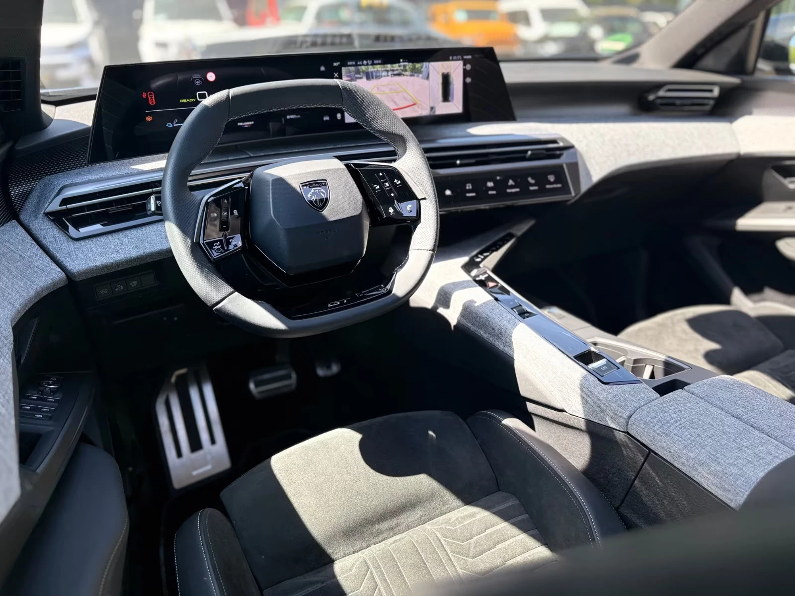 Peugeot 5008 GT-LINE/325HP/AWD/7S/PANO/360/MEMO/222q, снимка 9 - Автомобили и джипове - 54333166
