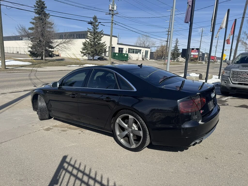 Audi S8 ПАМЕТ* 360 КАМЕРА* ОБДУХВАНЕ* ПОДГРЕВ, снимка 9 - Автомобили и джипове - 54336125