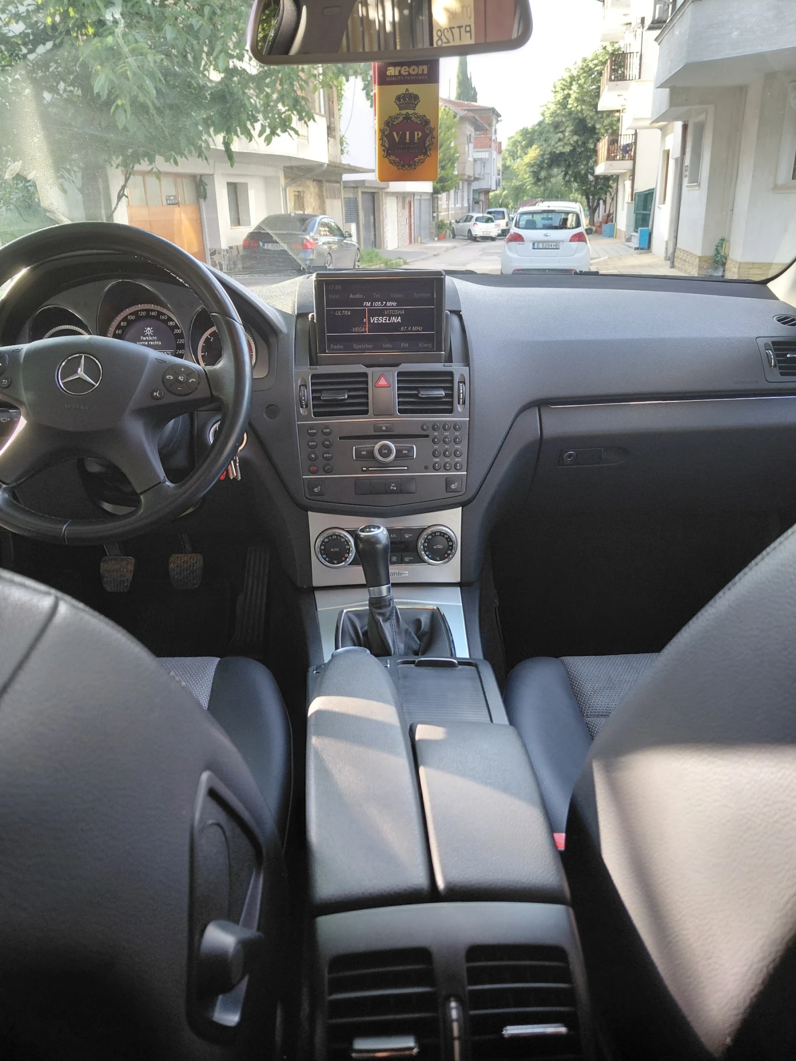 Mercedes-Benz C 220, снимка 7 - Автомобили и джипове - 54496400