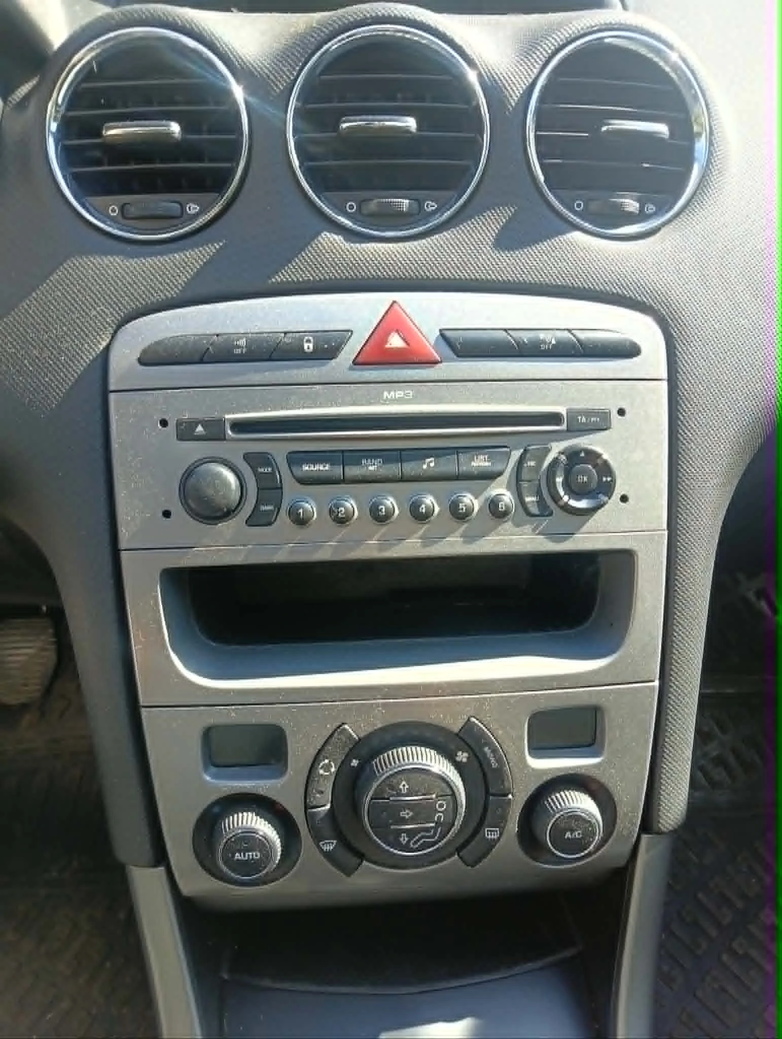 Peugeot 308, снимка 15 - Автомобили и джипове - 54554726