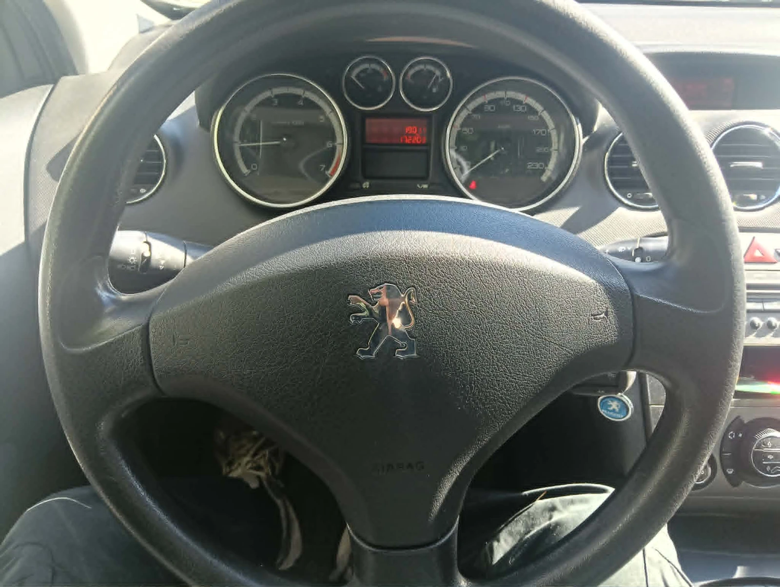 Peugeot 308, снимка 6 - Автомобили и джипове - 54554726
