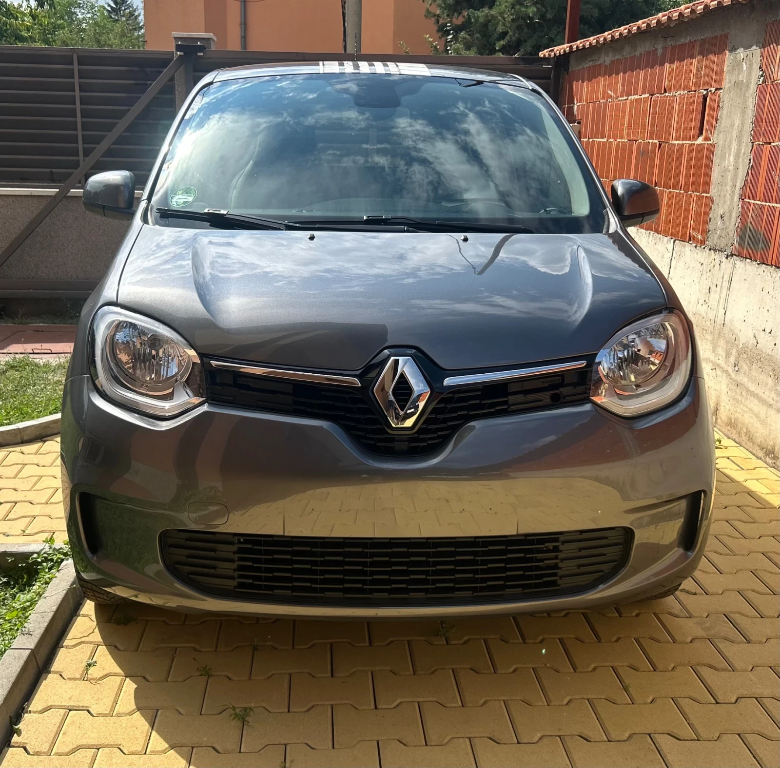 Renault Twingo E-Tech Twingo 2022/60kW-130km, снимка 2 - Автомобили и джипове - 55010187