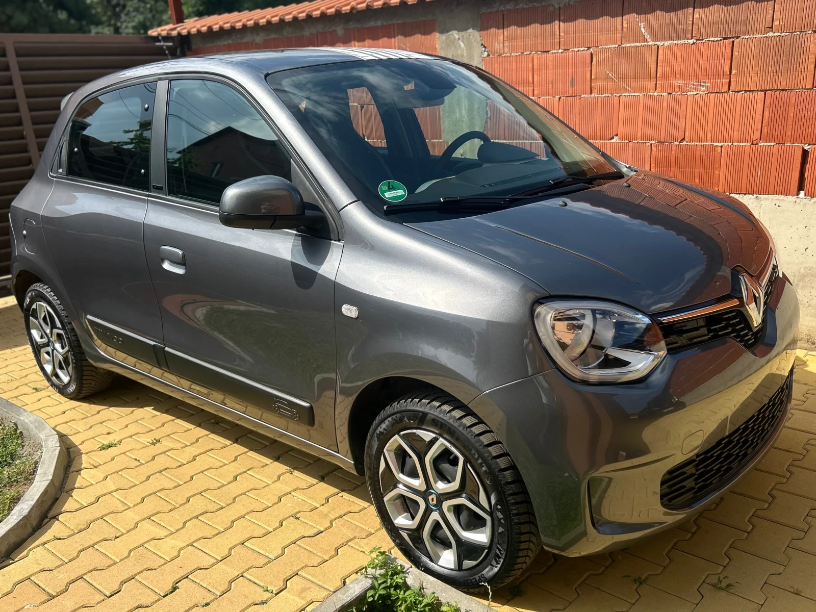 Renault Twingo E-Tech Twingo 2022/60kW-130km, снимка 3 - Автомобили и джипове - 55010187