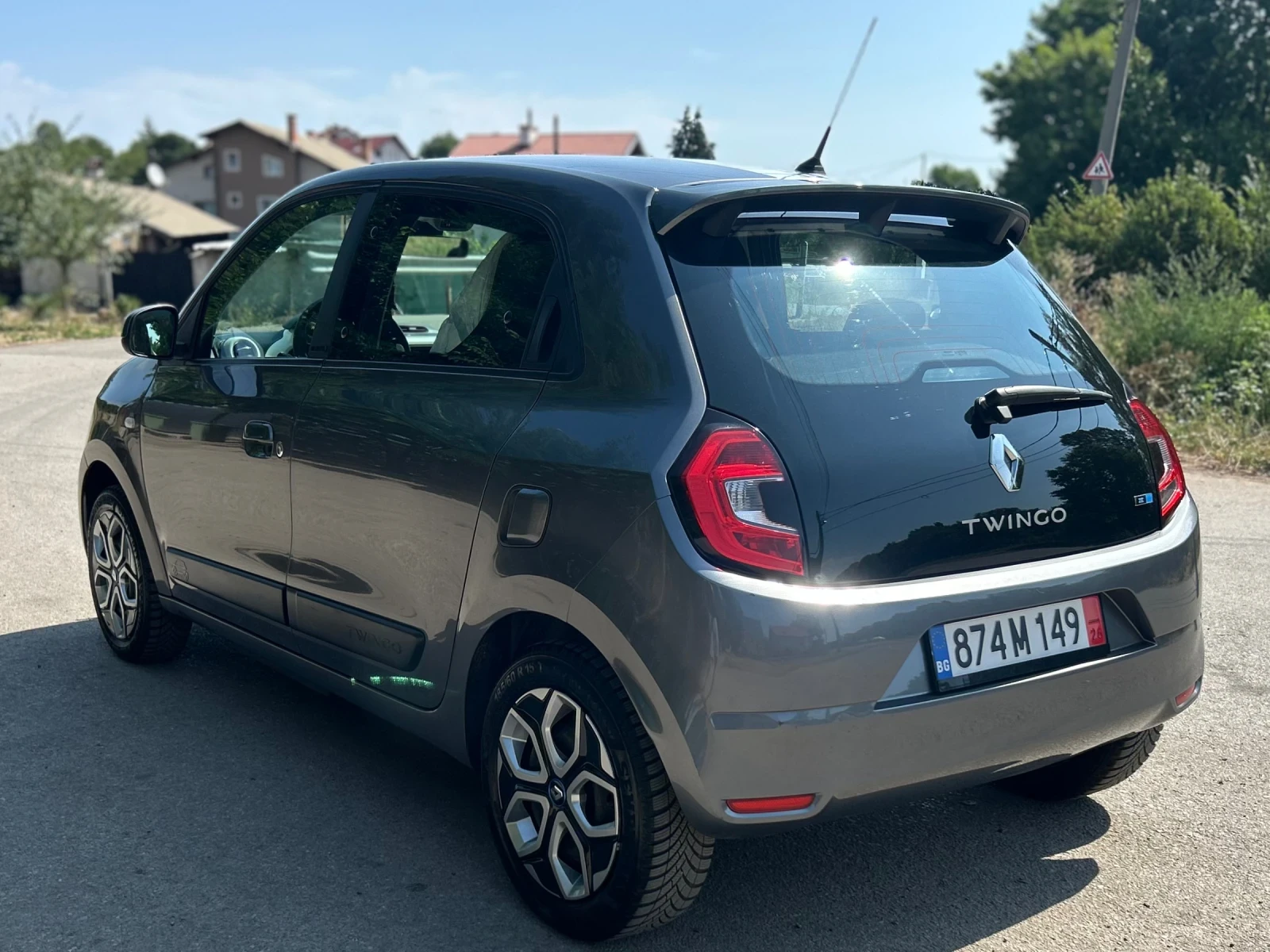Renault Twingo E-Tech Twingo 2022-60kW, снимка 6 - Автомобили и джипове - 55010187