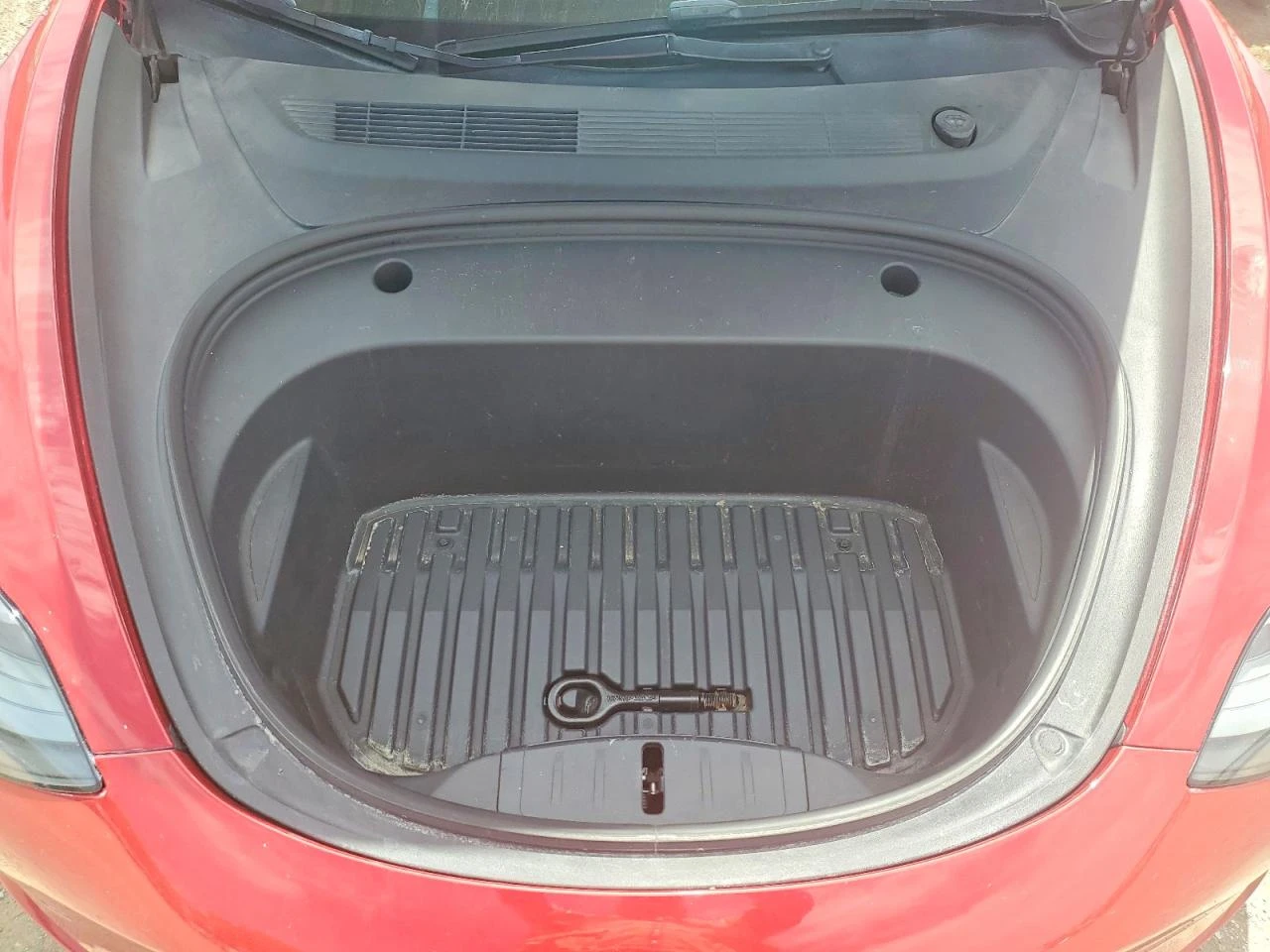 Tesla Model 3, снимка 11 - Автомобили и джипове - 55272156
