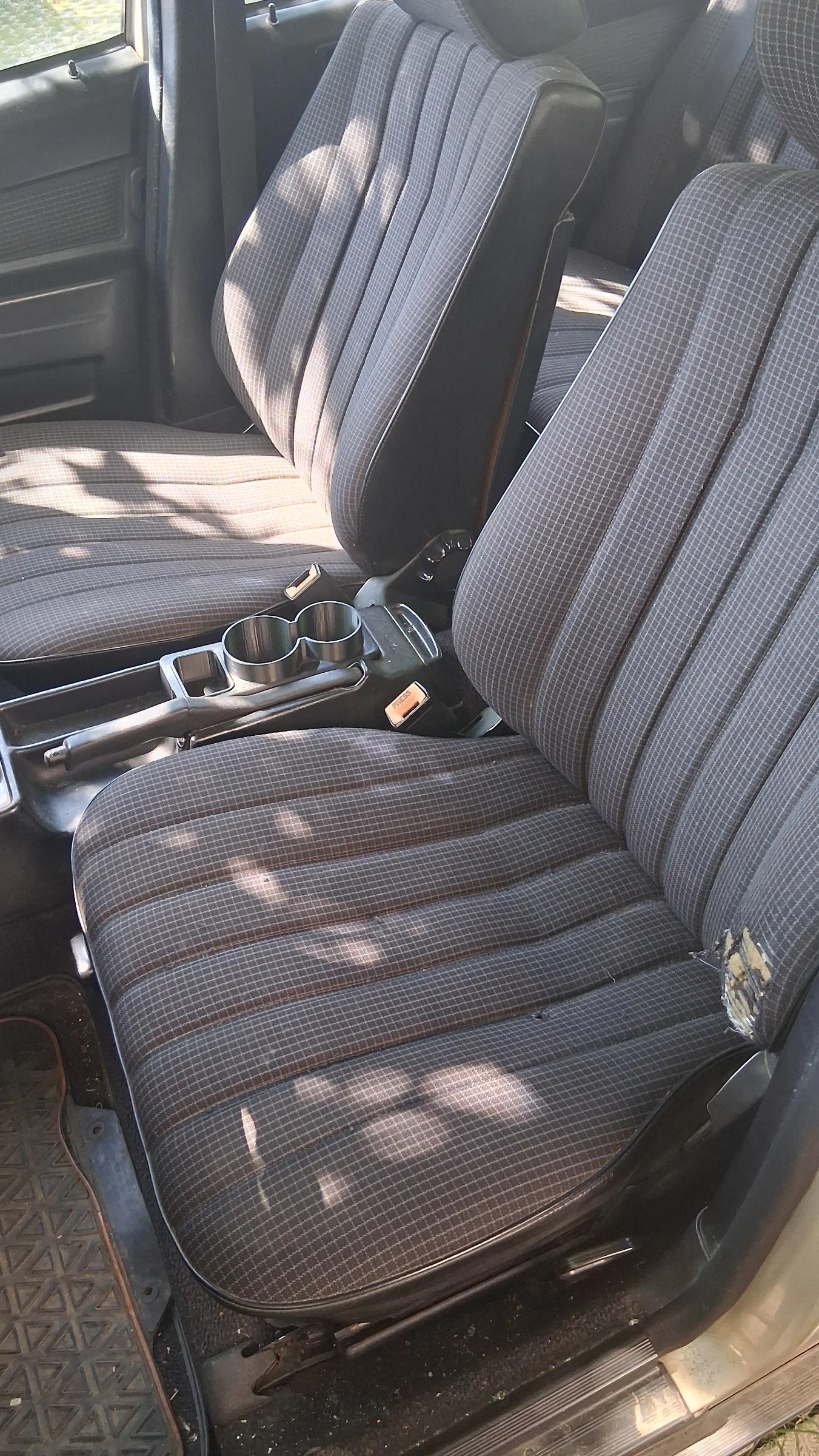 Mercedes-Benz 190, снимка 11 - Автомобили и джипове - 55310889