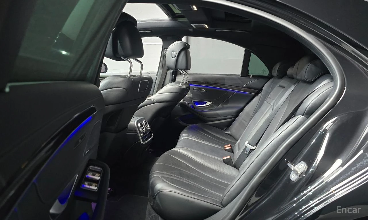 Mercedes-Benz S 350 4MATIC* AMG LINE* BURMESTER* МАСАЖ* КРАЙНА ЦЕНА, снимка 15 - Автомобили и джипове - 55534099