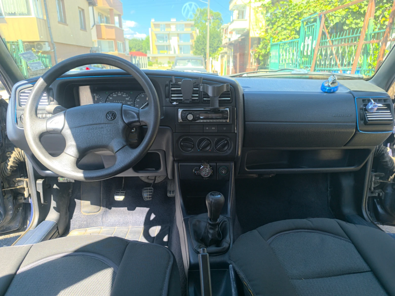 VW Passat 1.8 75�.�. ������ | Mobile.bg � ����������� 5