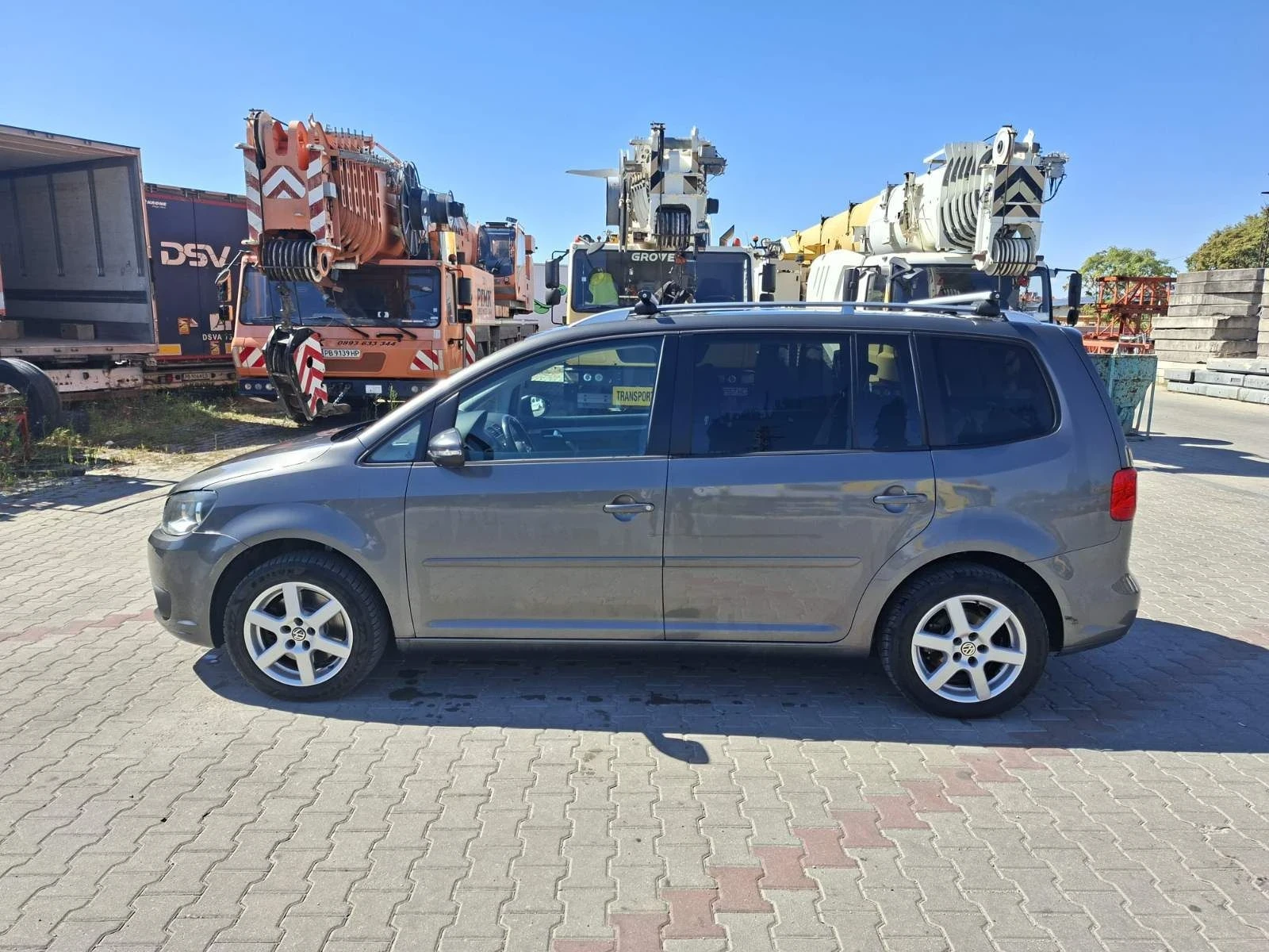 VW Touran Заводски метан, снимка 3 - Автомобили и джипове - 56119373