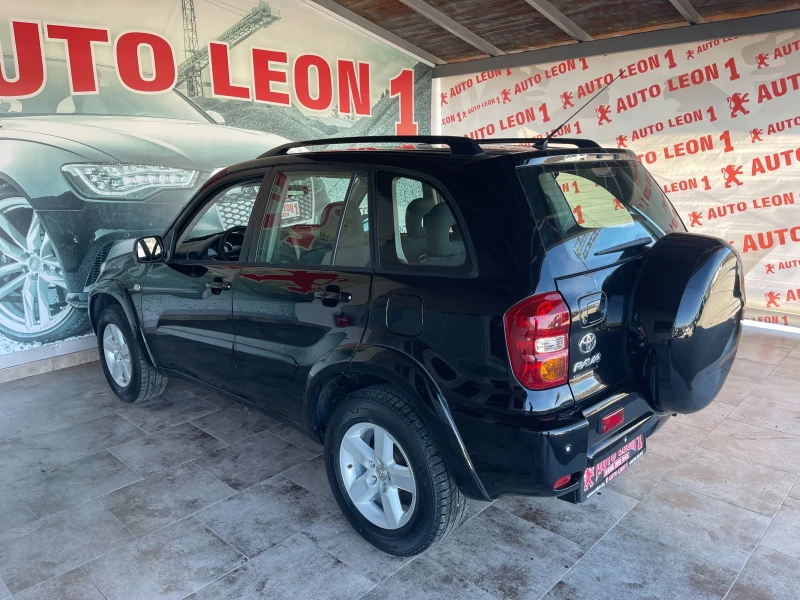 Toyota Rav4 2.0D4D TOP, снимка 7 - Автомобили и джипове - 48089972