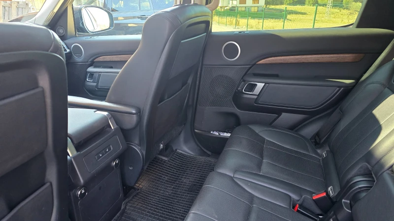 Land Rover Discovery HSE, снимка 4 - Автомобили и джипове - 52150158