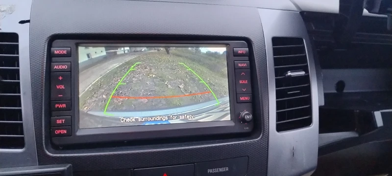 Citroen C-Crosser, снимка 11 - Автомобили и джипове - 52367469