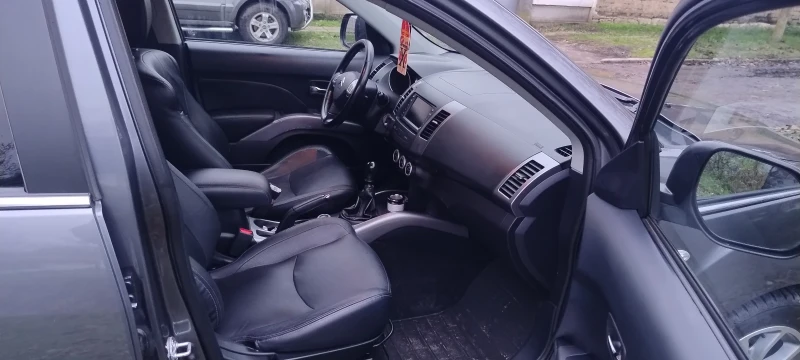 Citroen C-Crosser, снимка 8 - Автомобили и джипове - 52367469