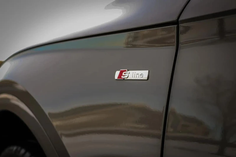 Audi Q5 Техник* Обдух* 360* S-line* CarPlay, снимка 7 - Автомобили и джипове - 53200379