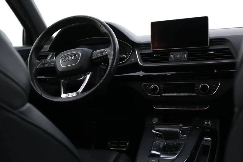 Audi Q5 Техник* Обдух* 360* S-line* CarPlay, снимка 5 - Автомобили и джипове - 53200379