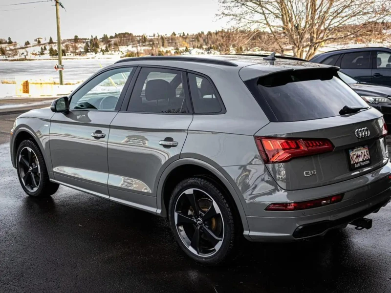 Audi Q5 Техник* Обдух* 360* S-line* CarPlay, снимка 4 - Автомобили и джипове - 53200379