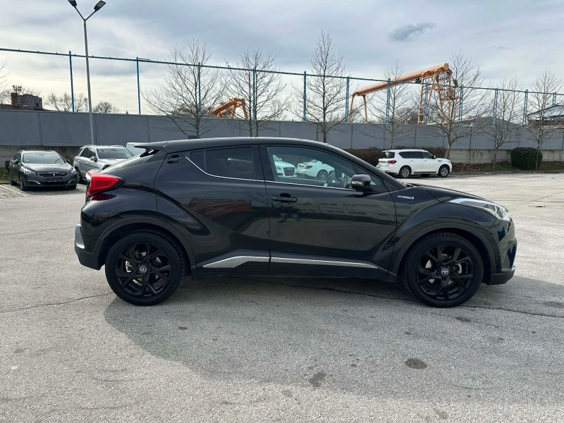 Toyota C-HR 1.8 Hybrid, Реални км, снимка 5 - Автомобили и джипове - 53559334