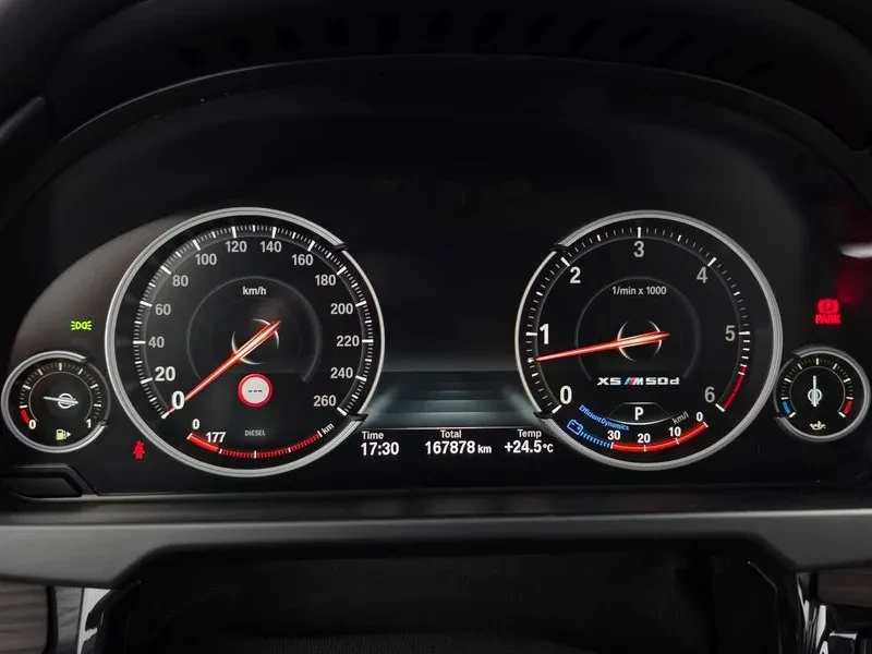 BMW X5 (F15) xDrive M50D, снимка 7 - Автомобили и джипове - 55202016