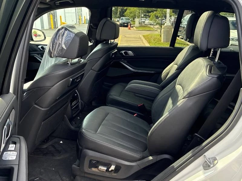 BMW X7 * xDrive40i * ПРЕДСТАВИТЕЛСТВО НА БМВ * 360 * 7 МЕ, снимка 15 - Автомобили и джипове - 55846398