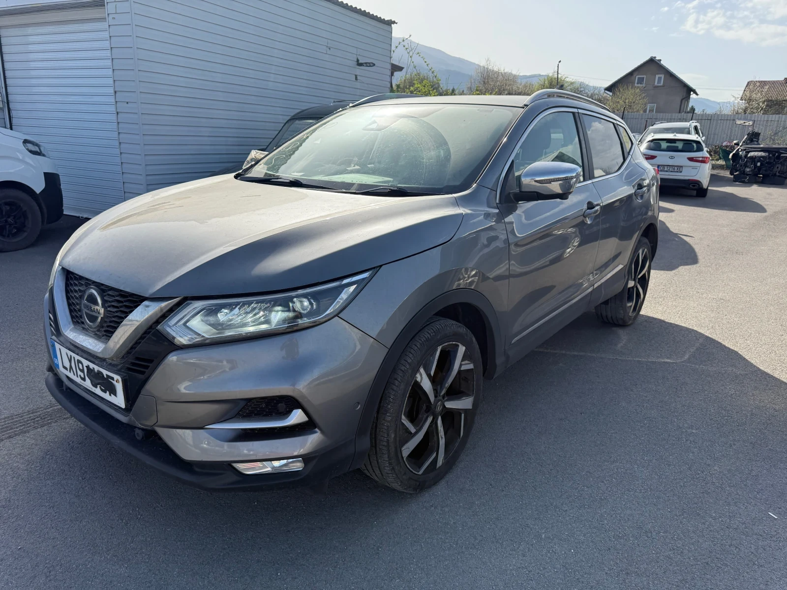 Nissan Qashqai 1.3 160кс Tekna на части | Mobile.bg — изображение 1