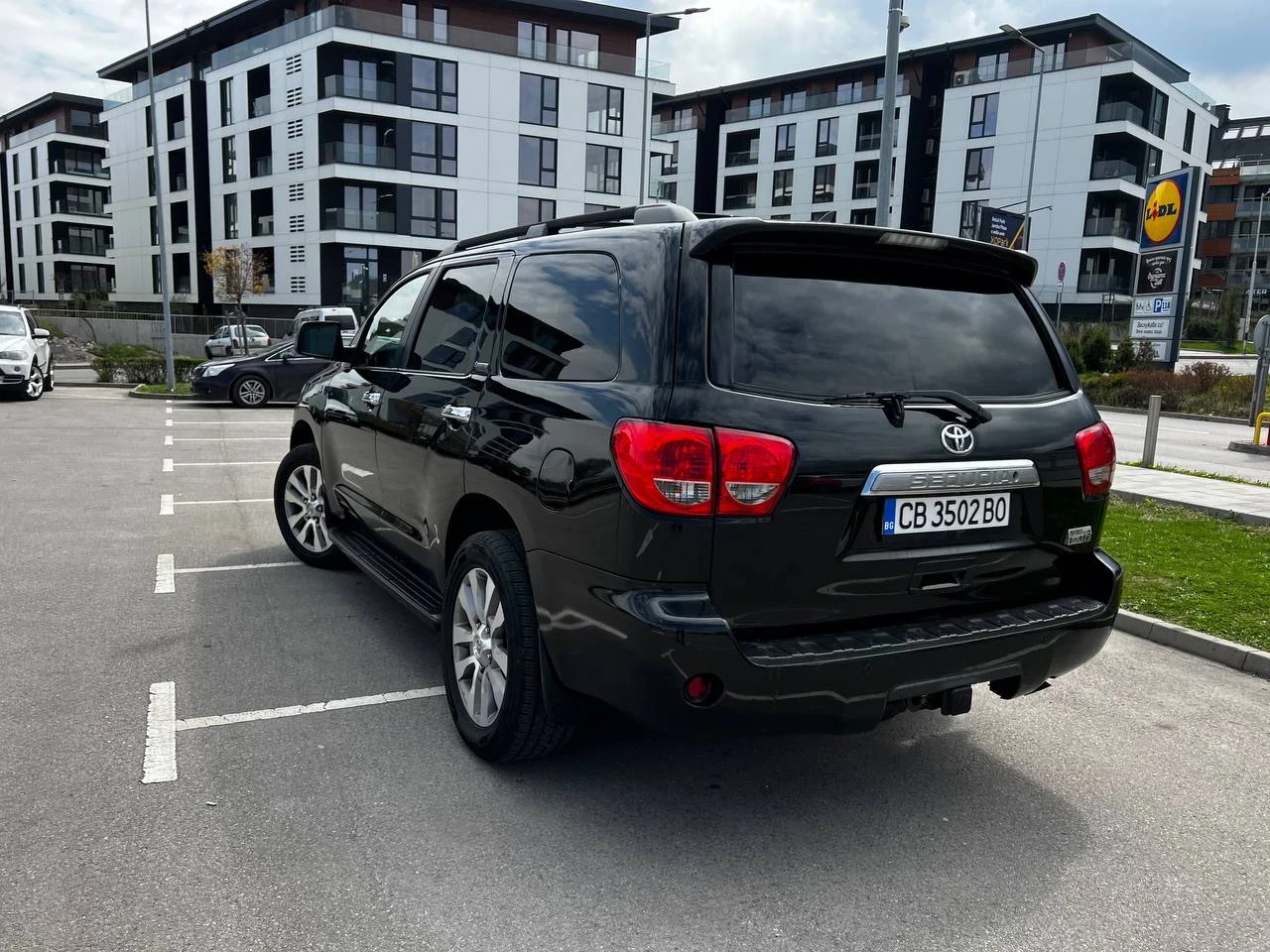 Toyota Sequoia 5.7 ЛИЗИНГ/ГАЗ - изображение 3