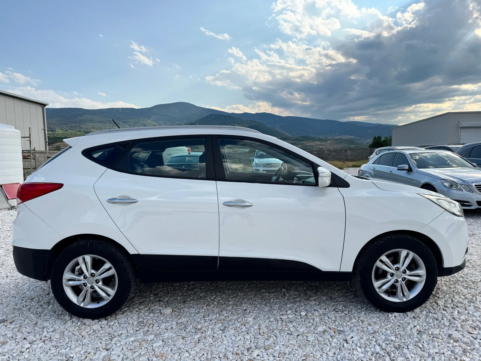 Hyundai IX35 1.7 CRDi / KOJA / PODGREV / PARKTRONIC/ EURO 5B - изображение 5