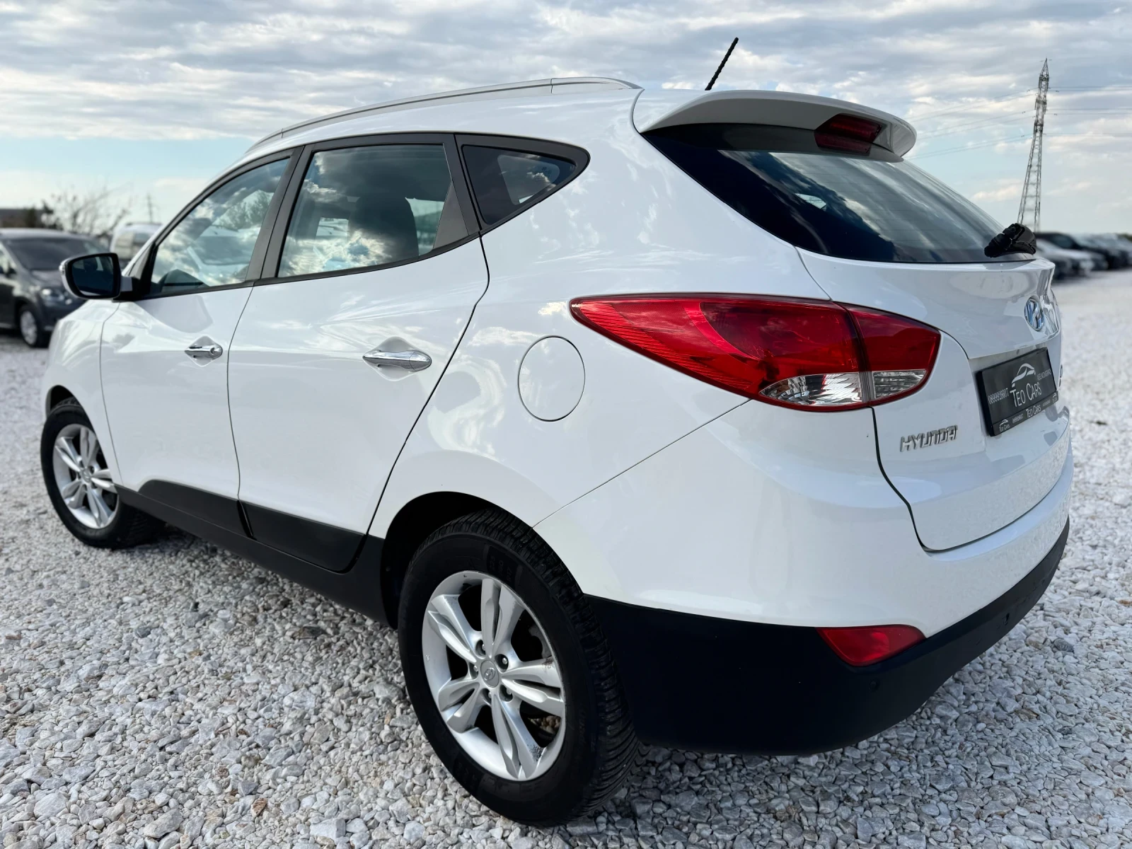 Hyundai IX35 1.7 CRDi / KOJA / PODGREV / PARKTRONIC/ EURO 5B - изображение 6