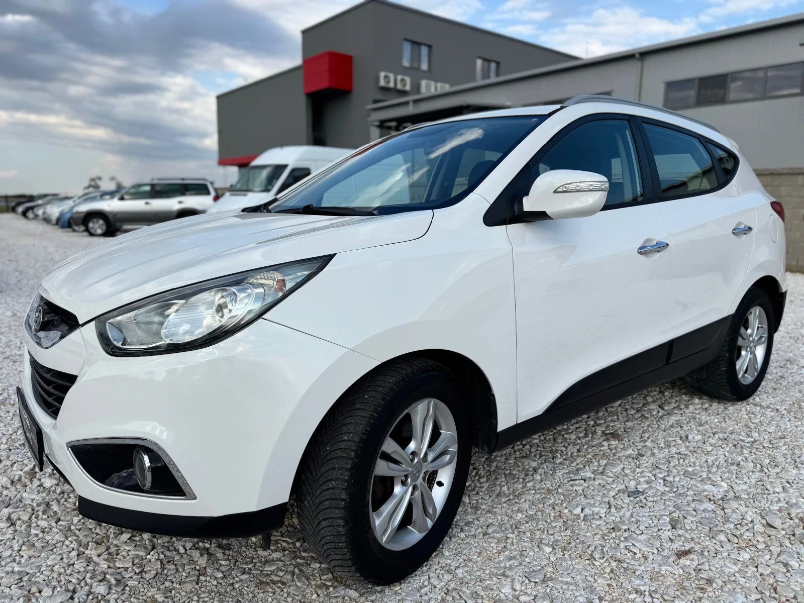 Hyundai IX35 1.7 CRDi / KOJA / PODGREV / PARKTRONIC/ EURO 5B - изображение 3